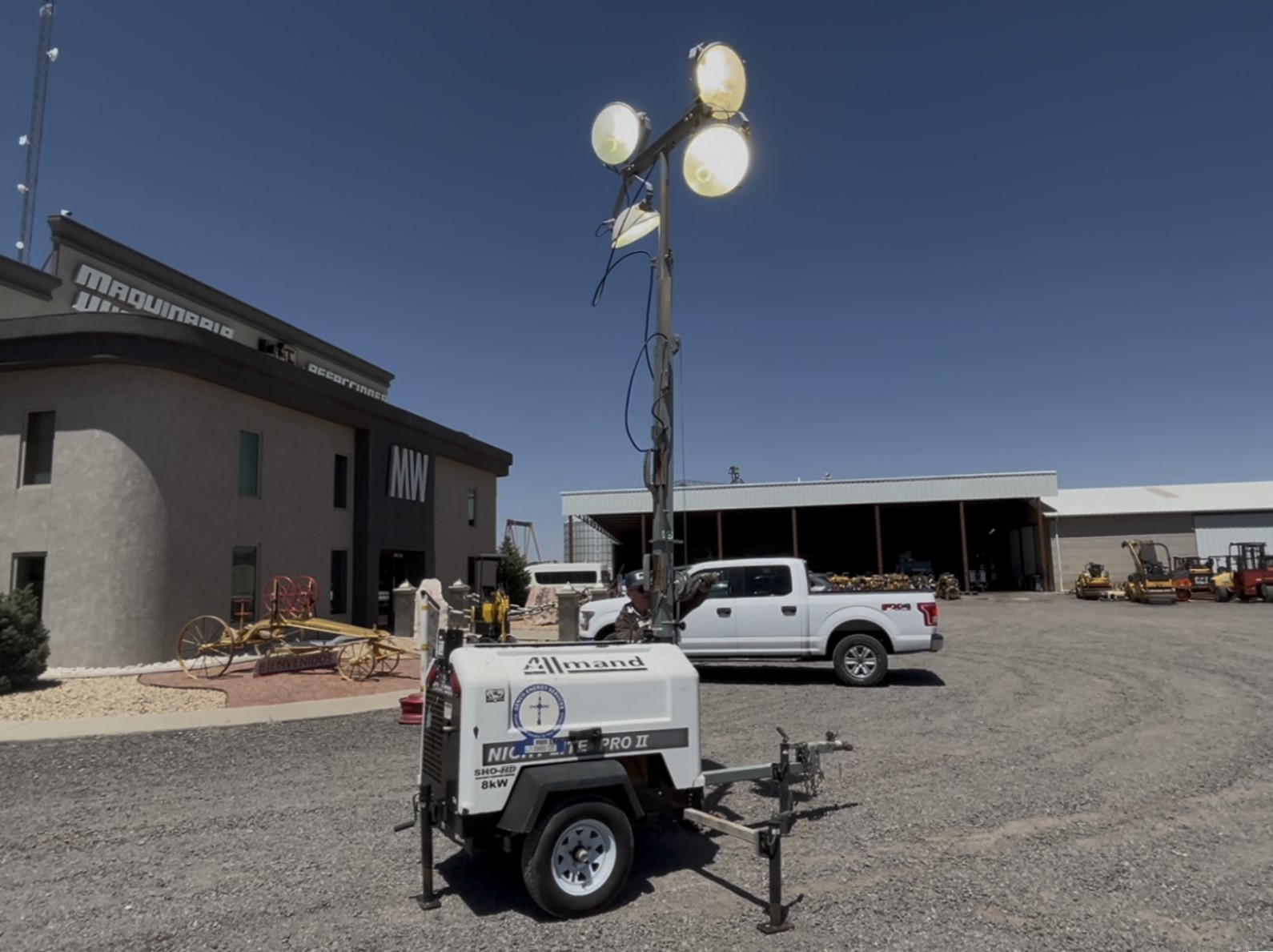 ./imagenes/INVOICE/2019/18099/ALLMAND NIGHT-LITE PRO II (6).jpg